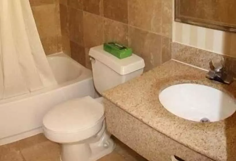 모텔 Super 8 By Wyndham Kutztown/allentown Area