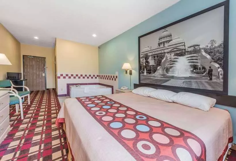 فندق على الطريق Super 8 By Wyndham Martinsville