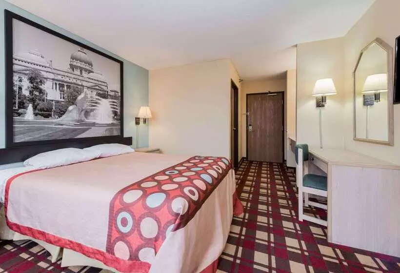 فندق على الطريق Super 8 By Wyndham Martinsville