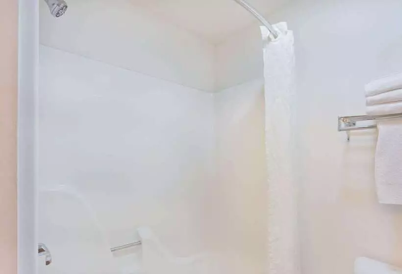 モーテル Super 8 By Wyndham Rochelle