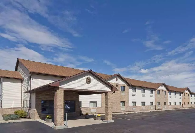 モーテル Super 8 By Wyndham Rochelle