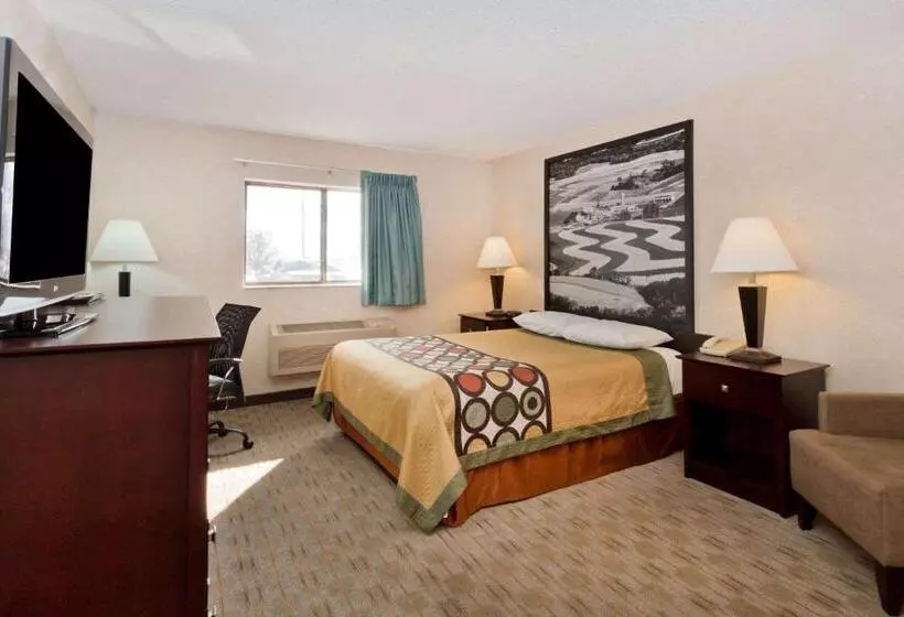 モーテル Super 8 By Wyndham Rochelle