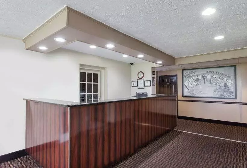 מוטל Syracuse Inn