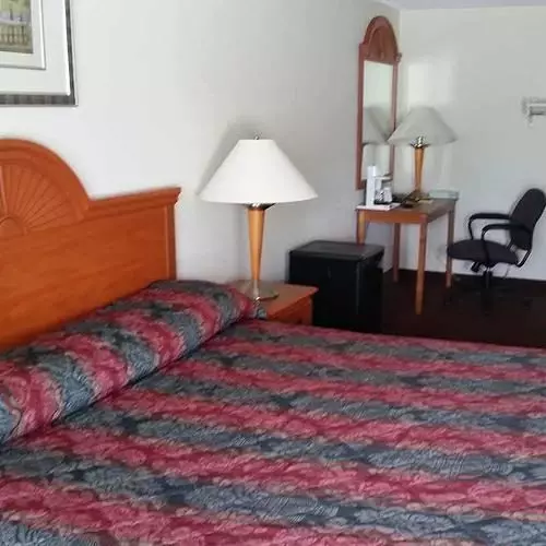 汽车旅馆 Mayfield Inn Clarion