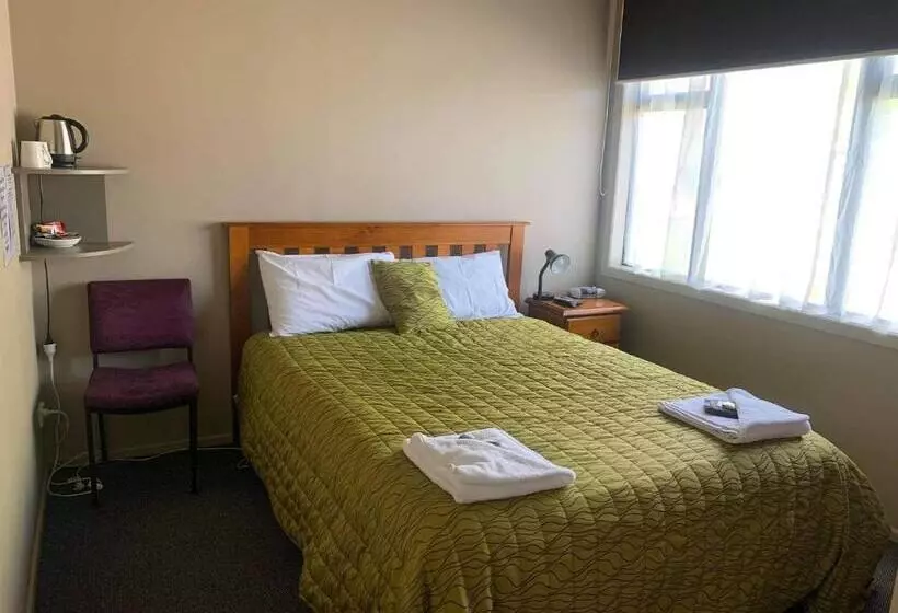 Hotel Catlins Inn