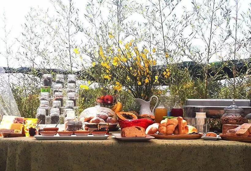 ベッドアンドブレックファースト Etna Petit Resort