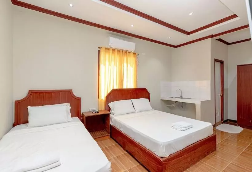 هتل Arjaymay Apartelle