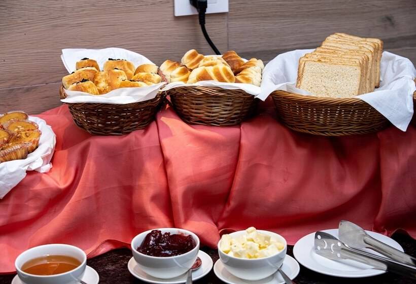 هتل Arushi Boutique