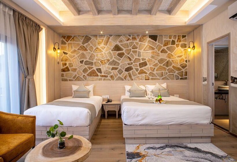 هتل Arushi Boutique