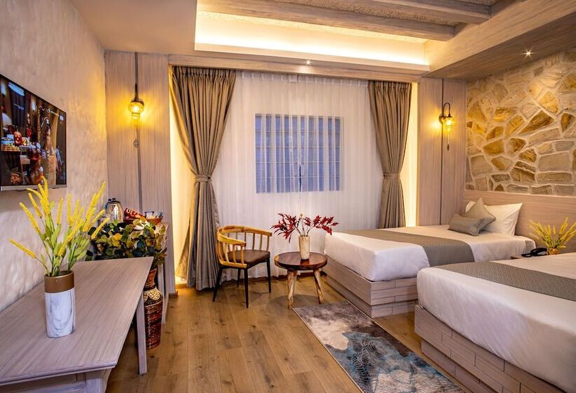 هتل Arushi Boutique