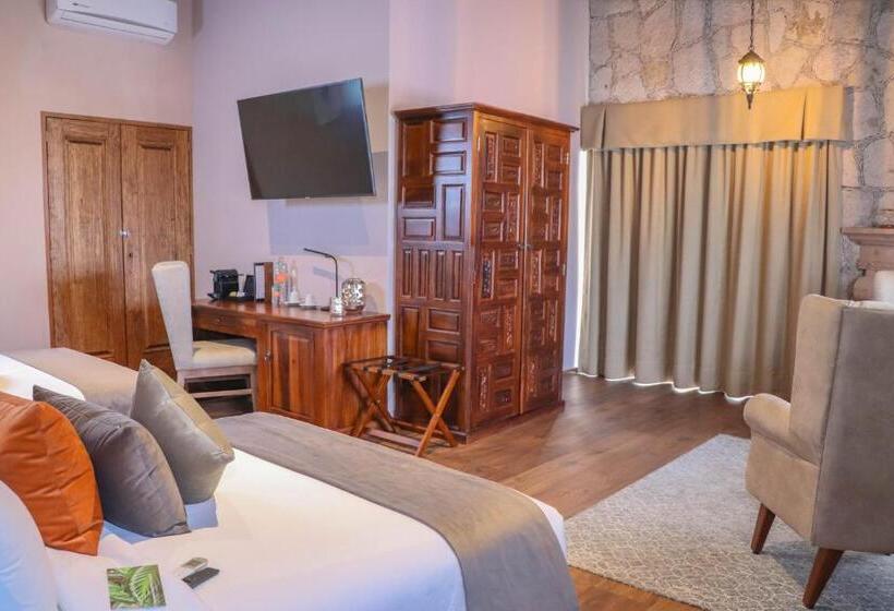 Отель Gamma Morelia Vista Bella