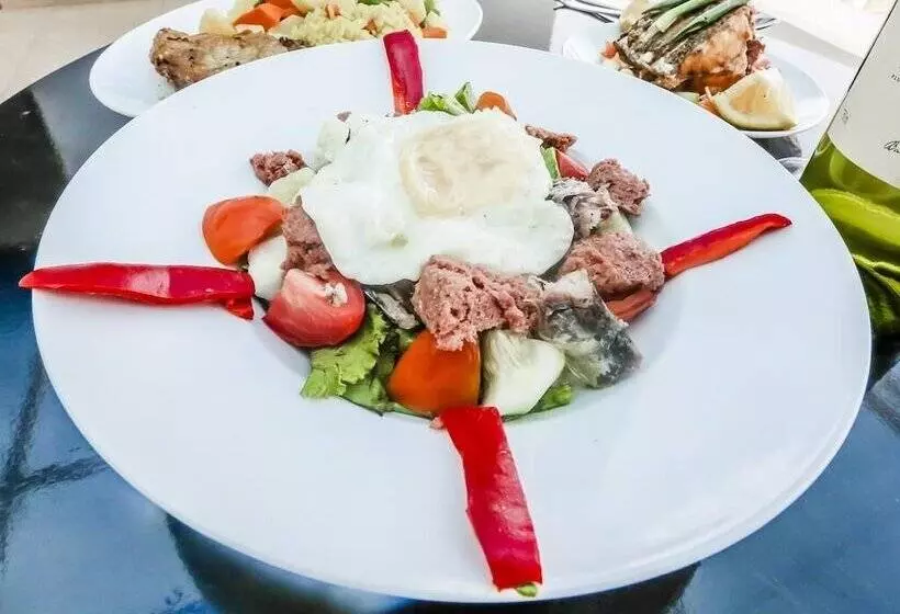 هتل Hoil Suites