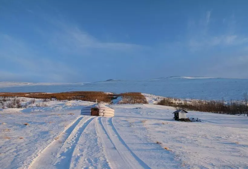 هتل Iceland Yurt