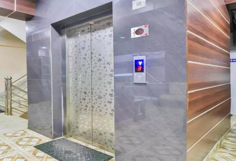 Pashupati Hotel By Oyo Rooms