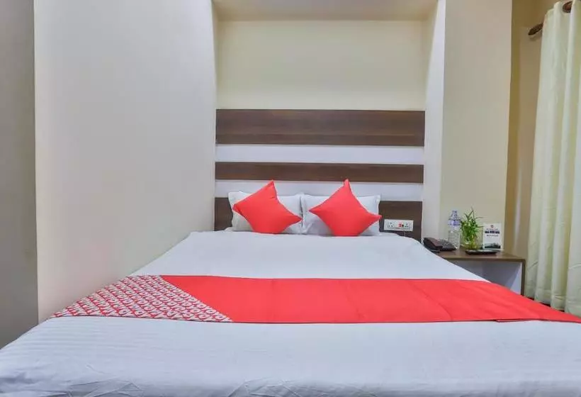 Pashupati Hotel By Oyo Rooms