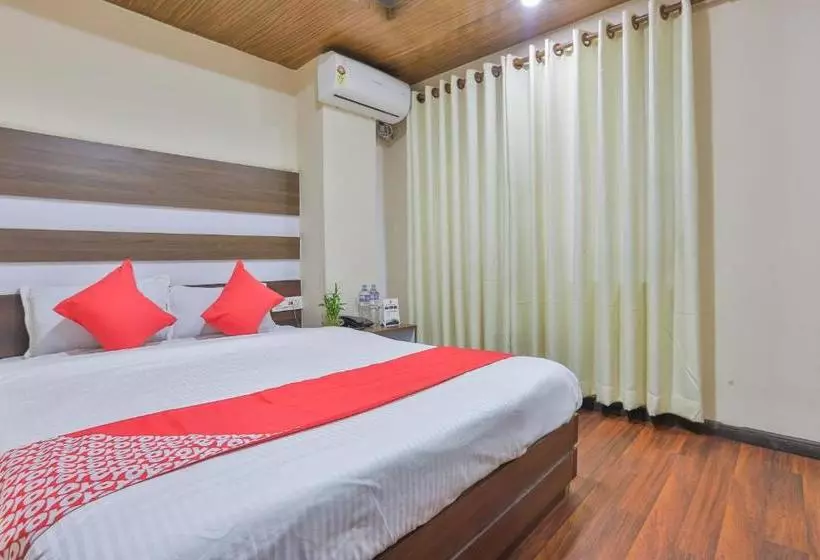 Pashupati Hotel By Oyo Rooms