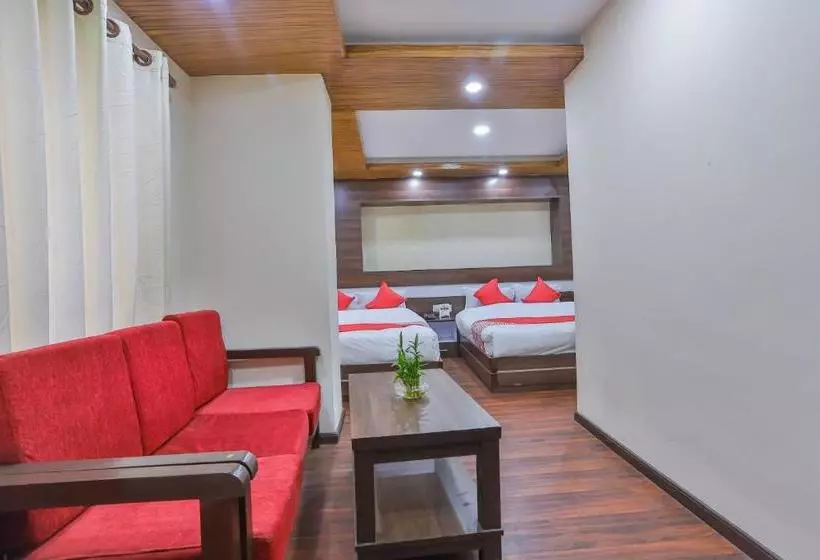 Pashupati Hotel By Oyo Rooms
