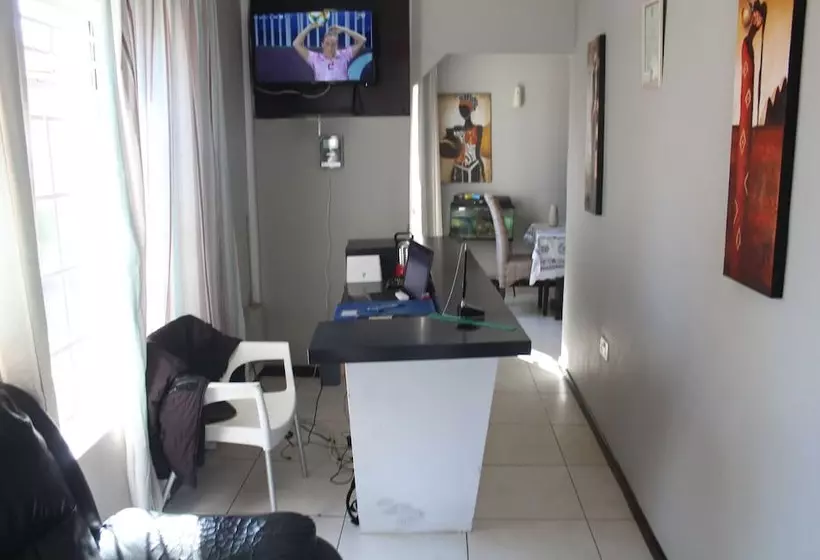 پانسیون Limpopo Guest House