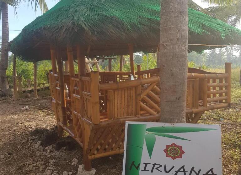 פנסיון Nirvana Bamboo & Dive Resort