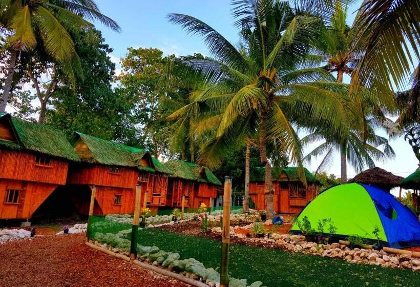 פנסיון Nirvana Bamboo & Dive Resort