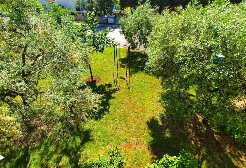 Apartments Milio 1105