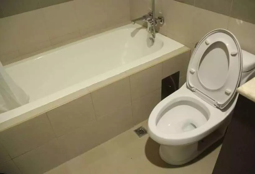 ホテル Bauan Plaza