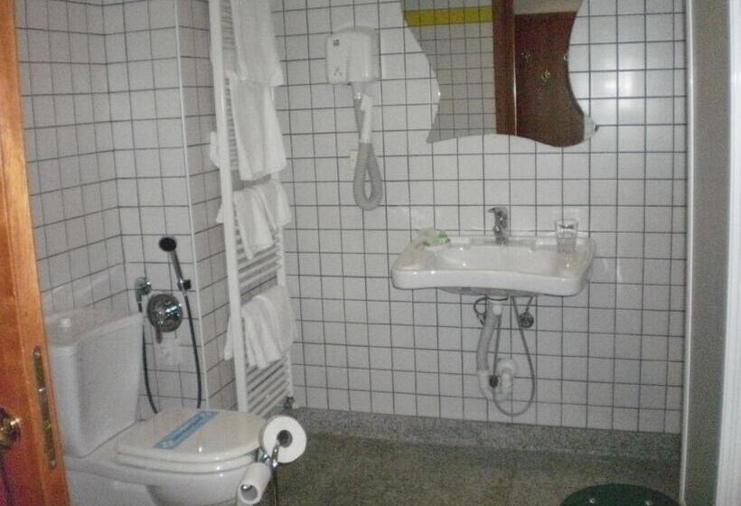 בית מלון כפרי Serenella