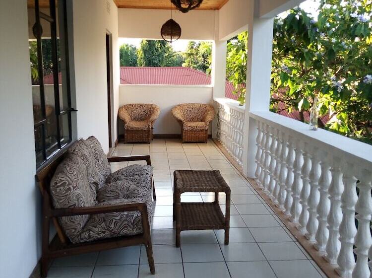 צימר Jutland Lodge Moshi