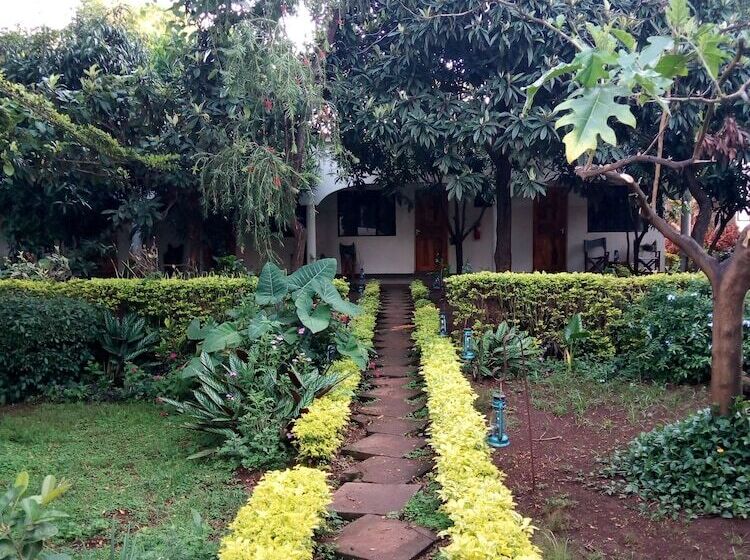 צימר Jutland Lodge Moshi