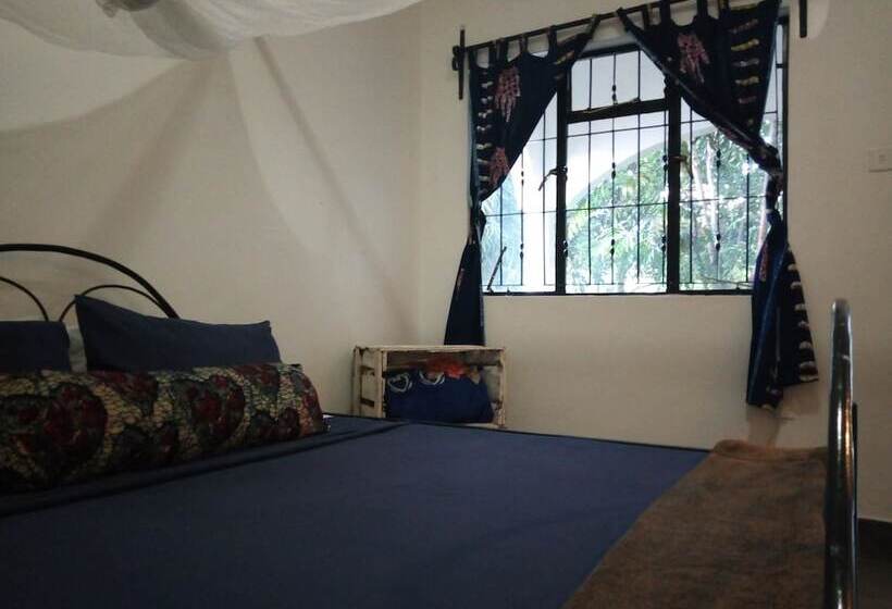 צימר Jutland Lodge Moshi