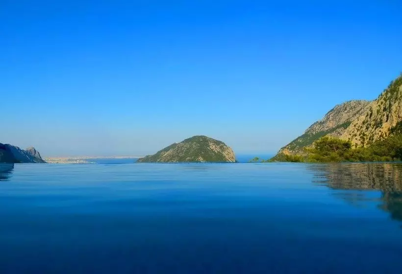 تختخواب و صبحانه Saklıkoy Evleri