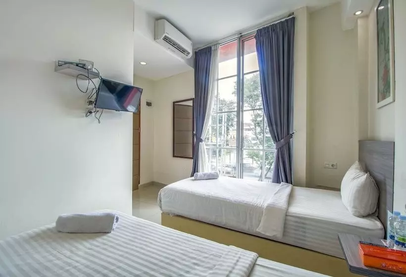 Hotel Maximus Prime