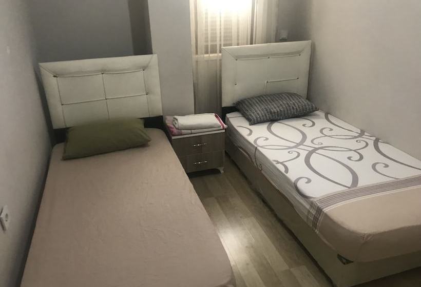 مبيت وإفطار Happy