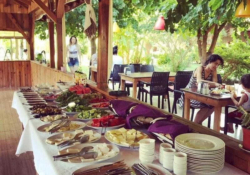 مبيت وإفطار Happy