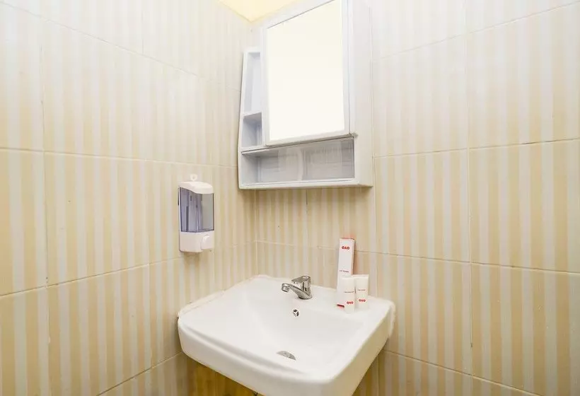 ホテル Anmi Guest House By Oyo Rooms