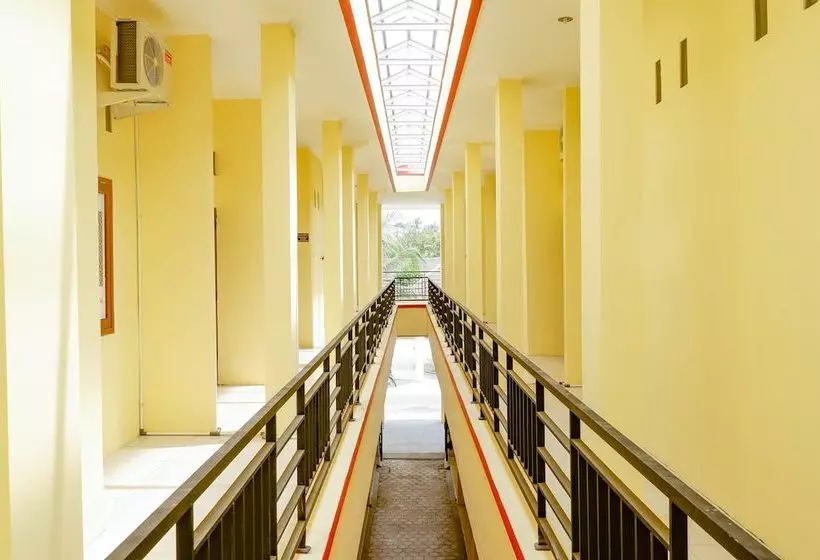ホテル Anmi Guest House By Oyo Rooms