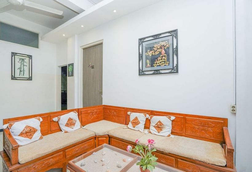 호텔 Central City Family Residence By Oyo Rooms