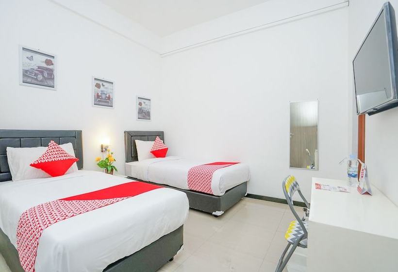 호텔 Central City Family Residence By Oyo Rooms