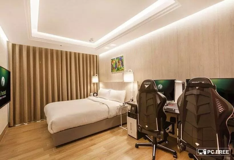 I Hotel Zhongli