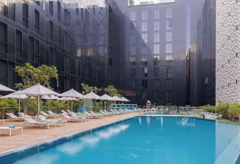 هتل Ibis Styles Dubai Airport