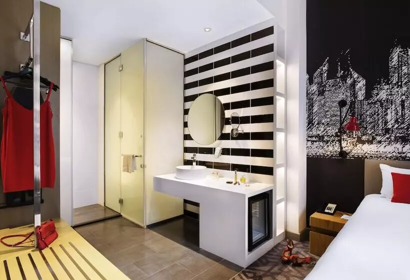 هتل Ibis Styles Dubai Airport