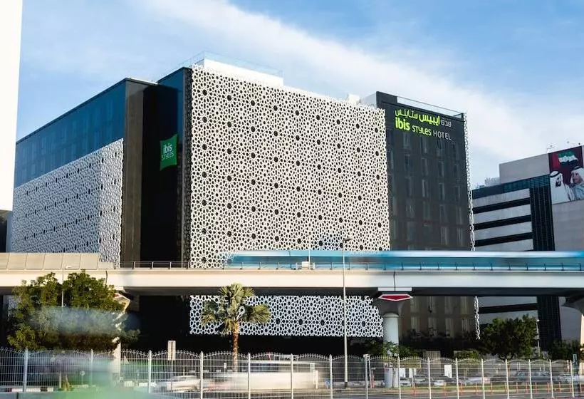 هتل Ibis Styles Dubai Airport