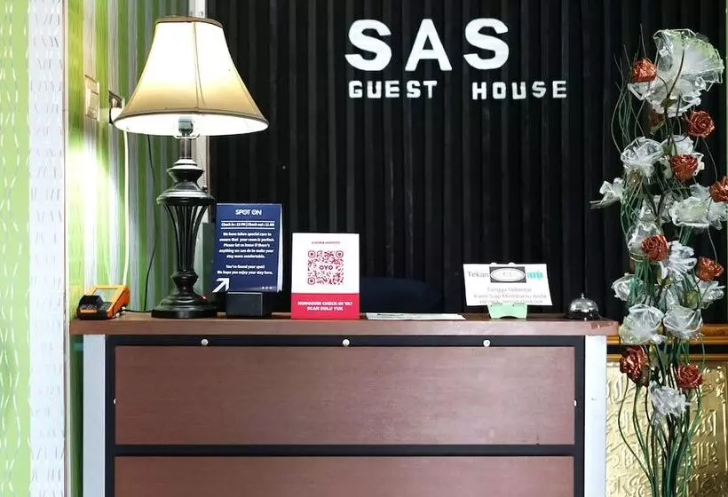 Hotelli Spot On 1854 Sepinggan Asri Syariah Guesthouse