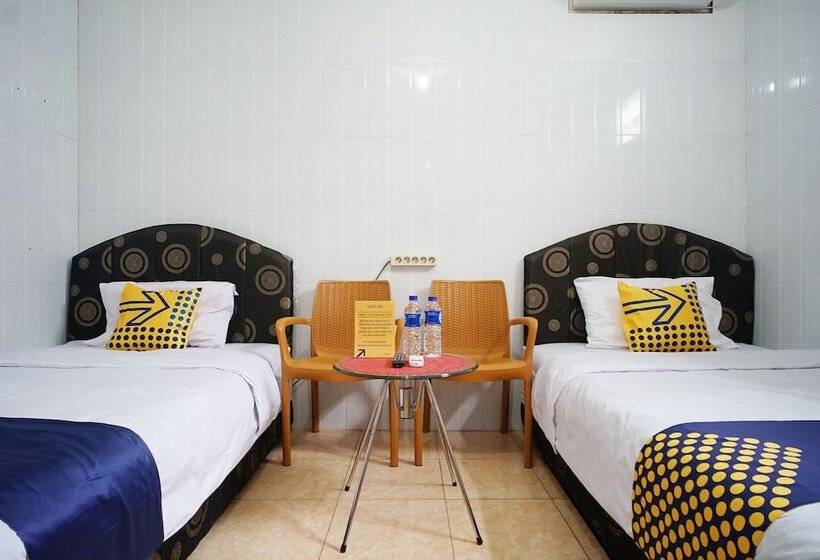 בית מלון כפרי Spot On 1854 Sepinggan Asri Syariah Guesthouse