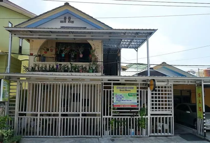 Hotelli Spot On 1854 Sepinggan Asri Syariah Guesthouse