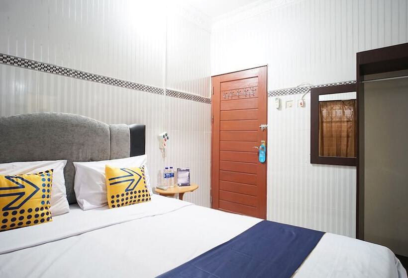 בית מלון כפרי Spot On 1854 Sepinggan Asri Syariah Guesthouse