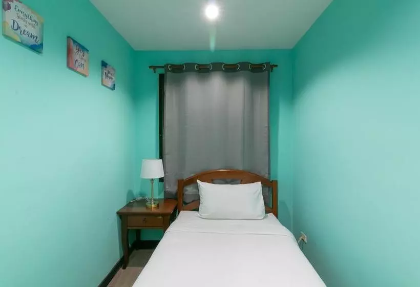 Hotel Tiger Hillside