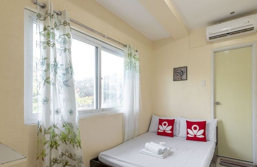 هتل Zen Rooms Traveller S Inn Dumaguete