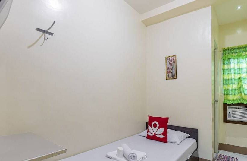 هتل Zen Rooms Traveller S Inn Dumaguete