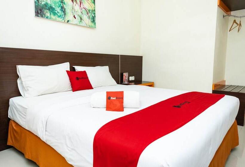 פנסיון Reddoorz @ Pelita Raya Rappocini